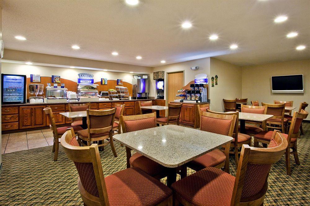 Holiday Inn Express Dillard Restaurace fotografie